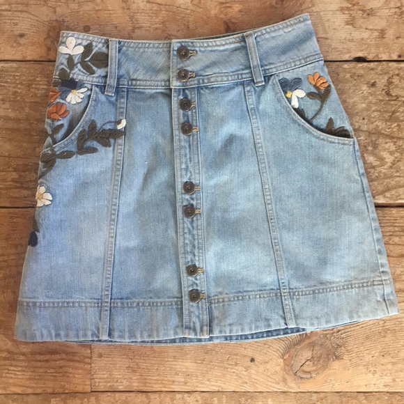 Free People embroidered button front denim mini skirt - Picture 3 of 7